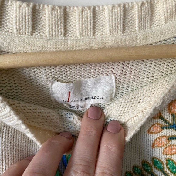 Floral Knit Women's Top - Picture 3 of 3